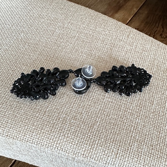 Elegant Black Rhinestone Statement Earrings - Picture 7 of 7